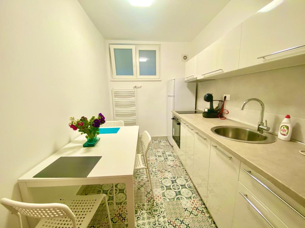 Uptown Girl Apartment Belgrade Exterior photo